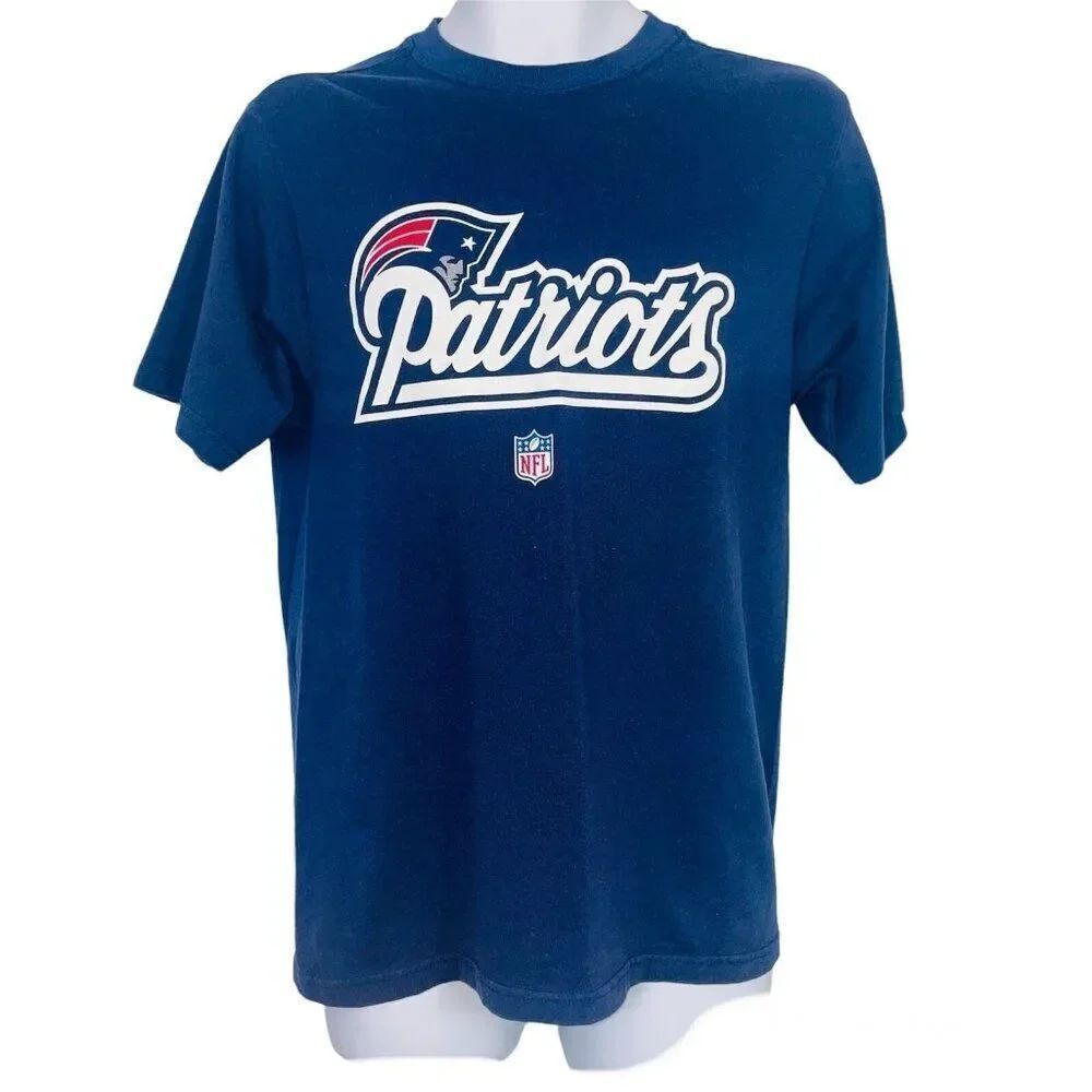 Vintage NFL New England Patriots Mens M Tshirt Navy Blue Short Sleeve